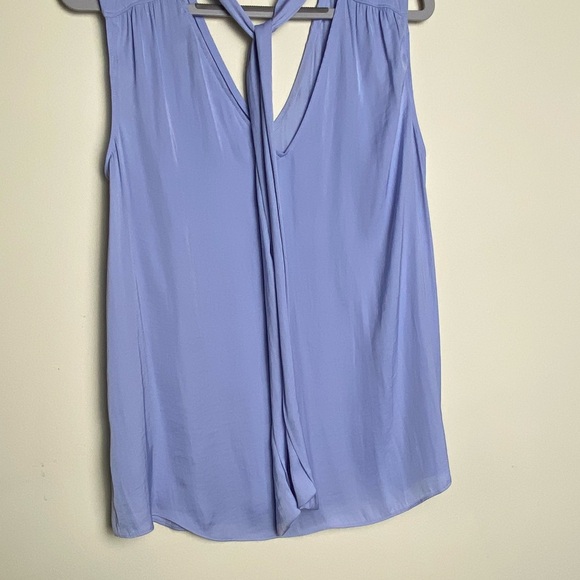 Women's Sleeveless Silky Lilac Shirt with Scarf Size M - Picture 5 of 10